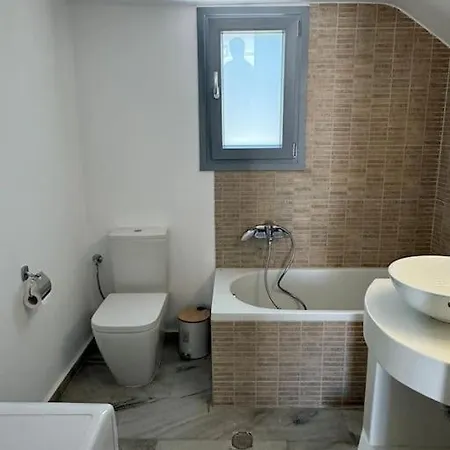 Marielen House Дом отдыха Парос