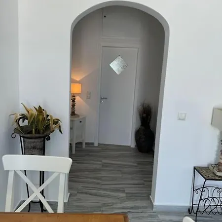 Дом отдыха Marielen House