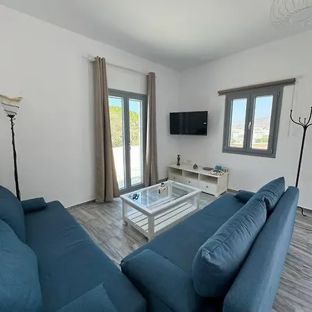 Дом отдыха Marielen House *