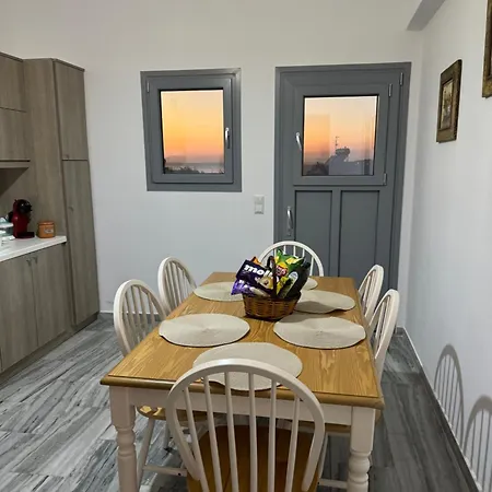 Marielen House Дом отдыха *